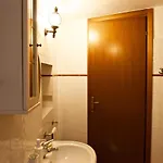 La Malcontenta E Il Lupo *
