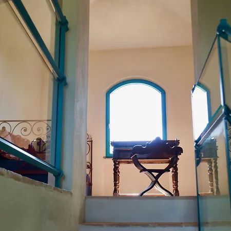 La Malcontenta E Il Lupo * トーディ