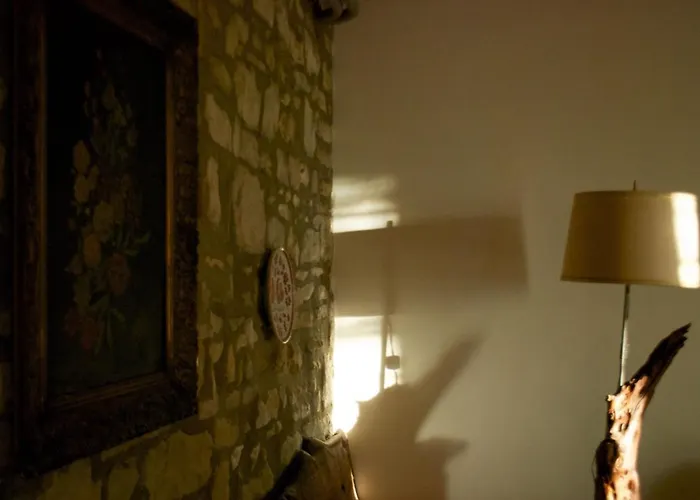 La Malcontenta E Il Lupo *