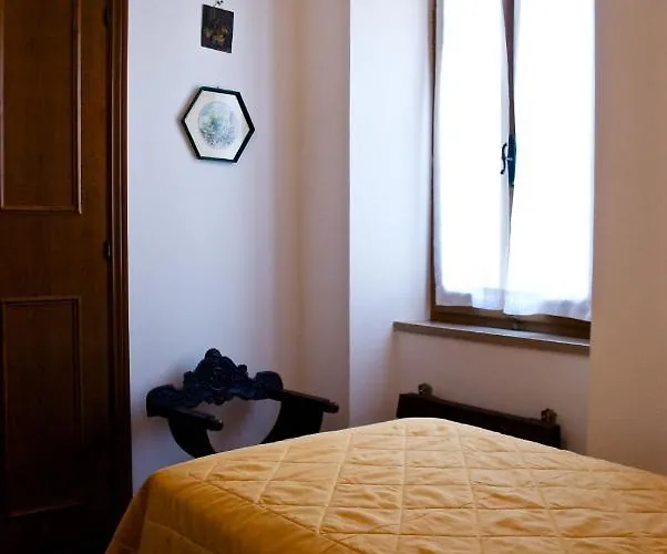 La Malcontenta E Il Lupo *