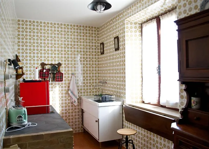 La Malcontenta E Il Lupo