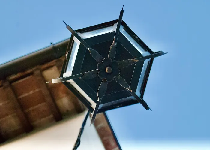 Villa La Malcontenta E Il Lupo Todi