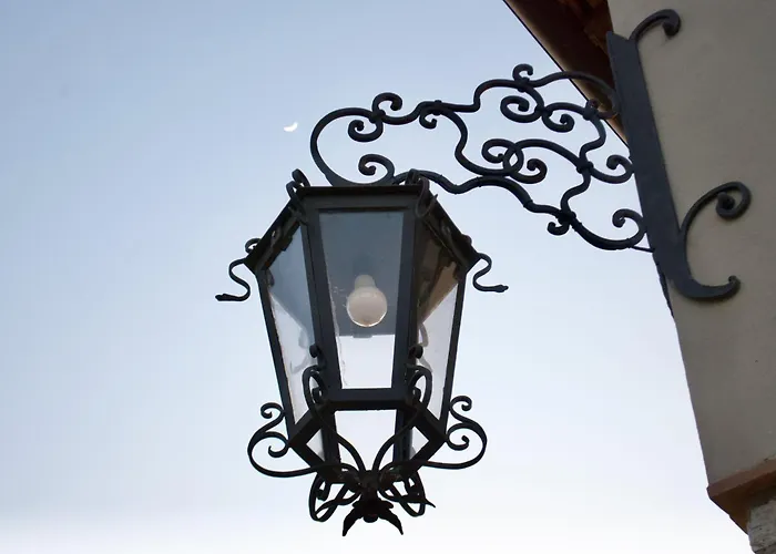 La Malcontenta E Il Lupo * Todi